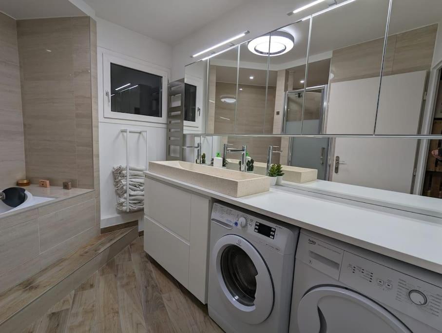 Le Cosy-Chic - T3 Balneo A Villeurbanne / Lyon Bagian luar foto